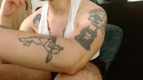 Twitter davidsanctum online show from December 22, 6:03 pm