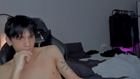 davis online show from January 29, 2:21 pm