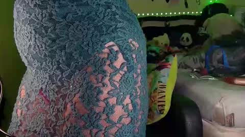 Eli online show from October 30, 4:13 am