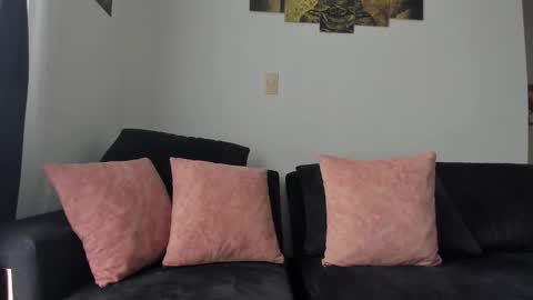 DAYRA ANGELS online show from February 5, 7:06 pm