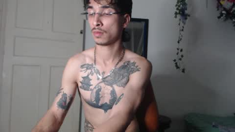 dazzayy online show from May 16, 2:41 am