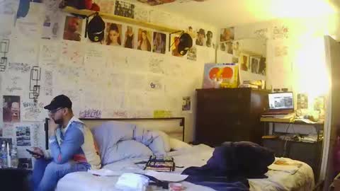 dbeamon92 online show from January 31, 8:06 pm