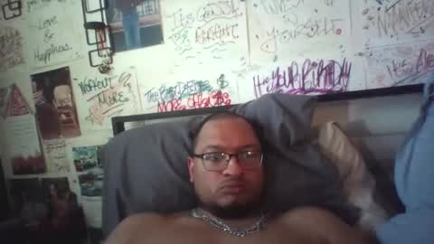 dbeamon92 online show from April 23, 1:35 pm