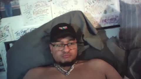 dbeamon92 online show from May 2, 12:49 am