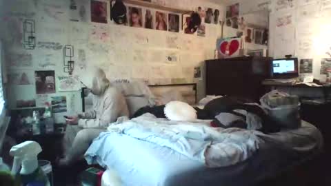 dbeamon92 online show from February 7, 6:22 pm