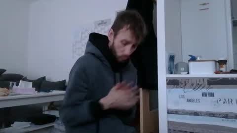 robert online show from March 17, 4:45 pm