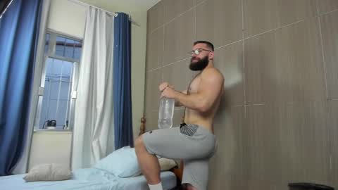 Dean online show from February 13, 8:55 pm