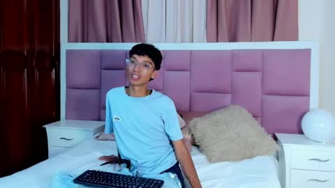  Teven online show from May 1, 2:49 am