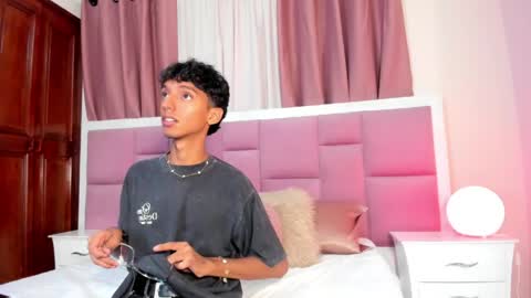  Teven online show from May 3, 3:12 am