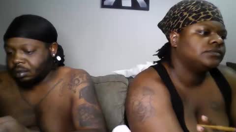 DeboDimples online show from December 18, 4:08 am