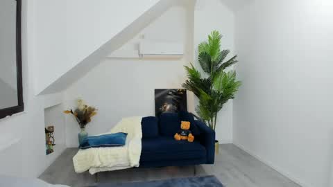Deea online show from May 31, 3:33 pm
