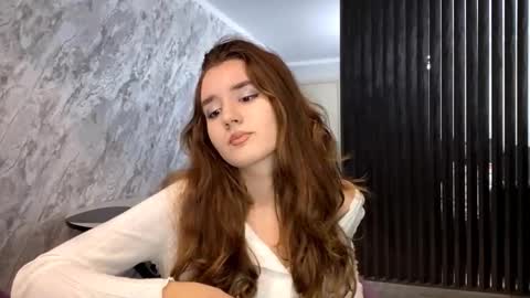 Snapshot of deeannballmann chatting on September 18, 3:16 pm Anna online show from September 18, 3:16 pm