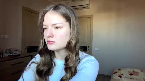 Mila online show from March 22, 7:23 am