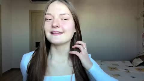 Mila online show from February 9, 8:51 am