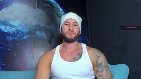 Delessandro online show from February 4, 11:08 pm