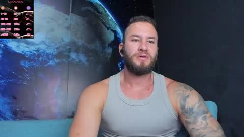 Delessandro online show from May 18, 11:44 pm