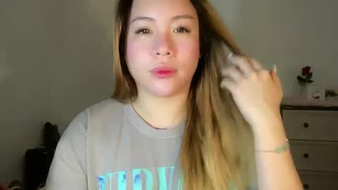 iyalicious online show from February 24, 9:31 pm