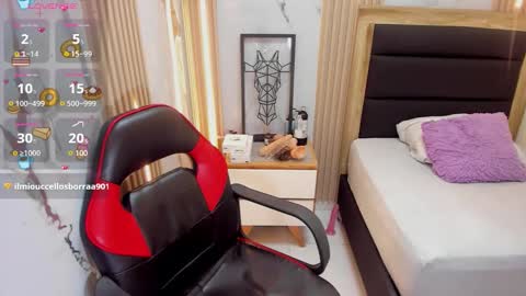 delilaquinn online show from October 18, 12:31 pm