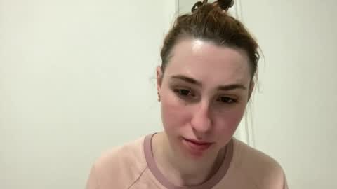 Delivery      online show from April 10, 10:36 pm