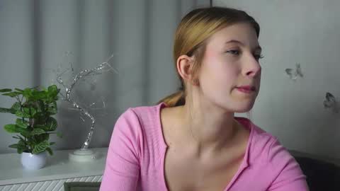 Katrin online show from November 14, 7:49 pm