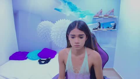 DEMI online show from November 8, 1:47 pm