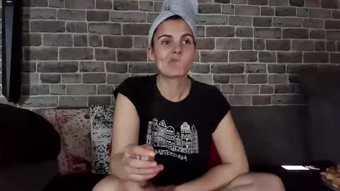 Denise and Brad online show from May 6, 6:03 pm