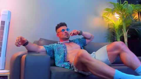 dennis_cox_ online show from October 16, 4:23 am