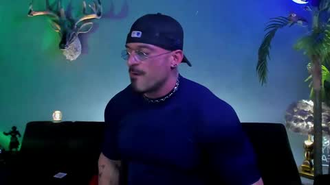 dennis_cox_ online show from April 16, 2:44 am