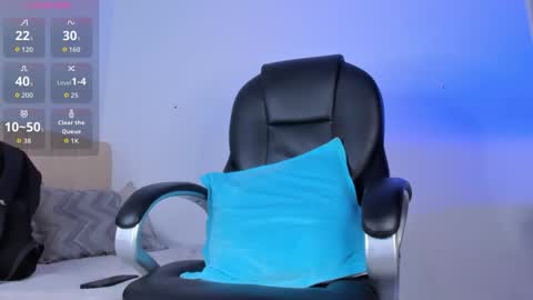 dennis munera online show from October 25, 10:58 am