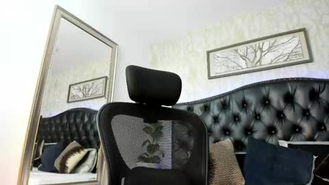 denzelrios online show from April 17, 4:04 am