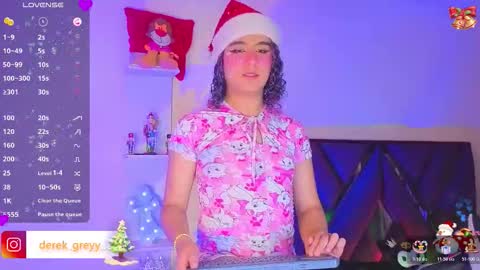 Derek independent online show from December 5, 9:12 pm