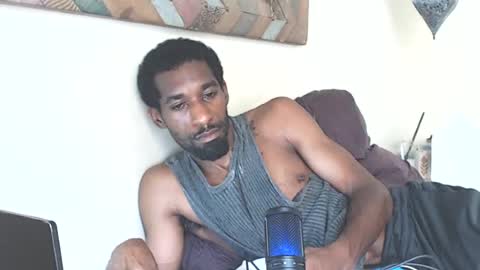 derekthetruth2 online show from July 11, 7:39 pm