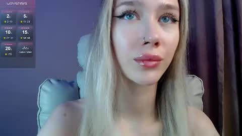 Ari online show from November 3, 5:14 pm