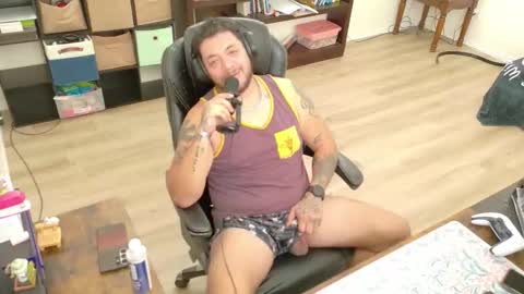 desertadventurer25 online show from February 17, 5:23 pm