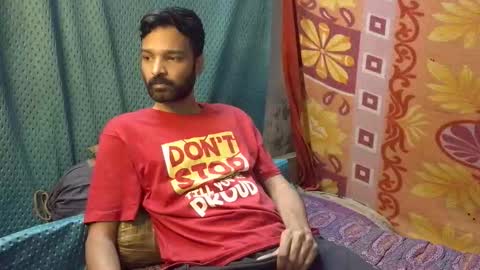 desi_boy799417 online show from March 3, 7:37 am