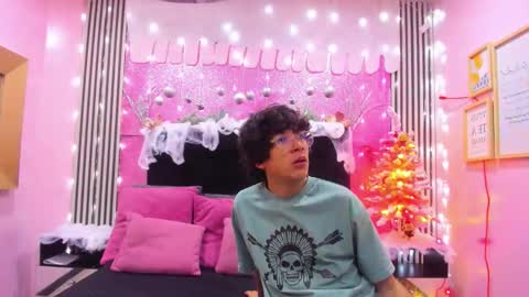 desire_ecstasy online show from December 22, 6:03 pm