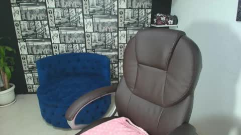 Desiring Angel online show from October 5, 6:22 am