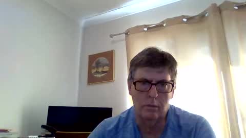 Desmon1958 online show from April 18, 1:29 am