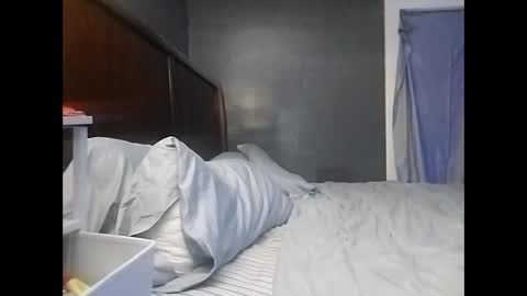 desturbingdetale699 online show from March 4, 4:49 am