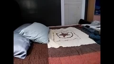 desturbingdetale699 online show from February 6, 4:10 am