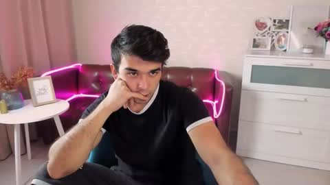 Devid online show from December 2, 6:57 am