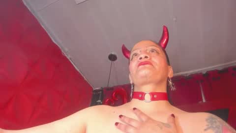 devil_taylorx online show from February 17, 3:55 pm