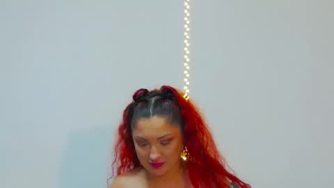 Snapshot of devilishpuss chatting on February 11, 5:29 pm AlexaMills online show from February 11, 5:29 pm