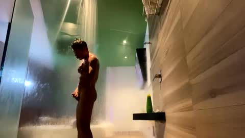 nicolas online show from January 17, 12:14 pm