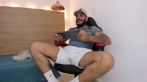 dhaian online show from September 13, 8:55 pm