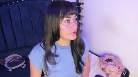 dhaniela naugthy online show from March 11, 3:09 am