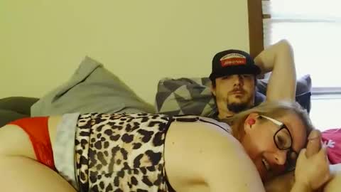 dharbison23 online show from March 10, 12:42 pm