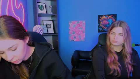 di_aster online show from February 26, 3:15 pm