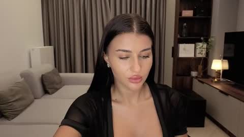 Iris online show from March 26, 10:37 pm