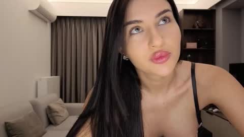 Iris online show from January 17, 9:23 pm